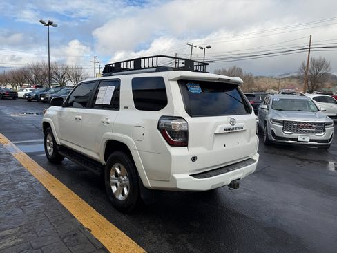Used 2019 Toyota 4Runner SR5 Premium image 6