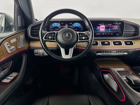 Used 2021 Mercedes-Benz GLE 350 w/ 3rd Row Seat Package image 15