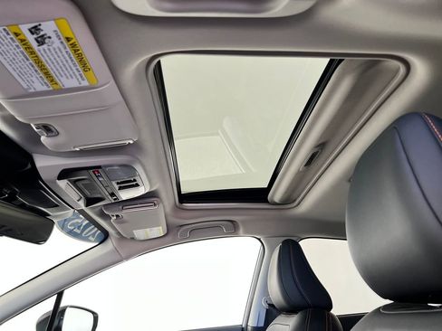 Used 2025 Subaru Crosstrek 2.5i Limited w/ Popular Package #3A image 23