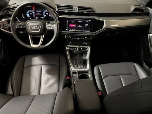 Used 2025 Audi Q3 2.0T Premium w/ Convenience Package image 12