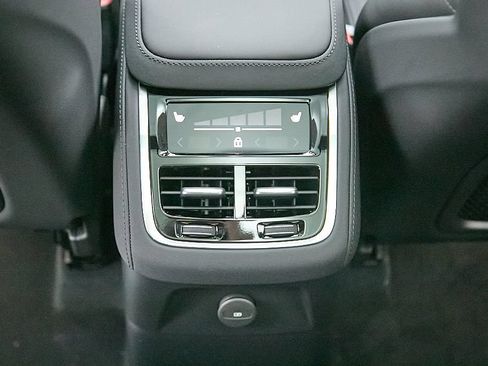 New 2026 Volvo XC90 T8 Plus w/ Protection Package AWD/4WD image 26
