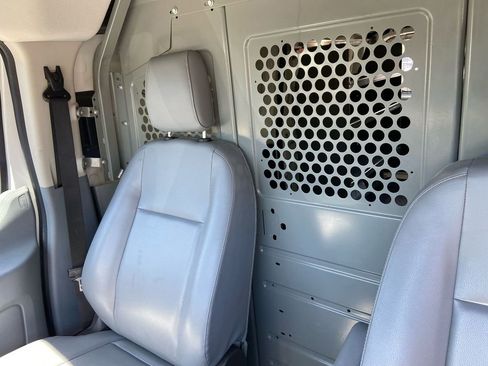 Used 2017 Ford Transit 150 130 Low Roof RWD image 22