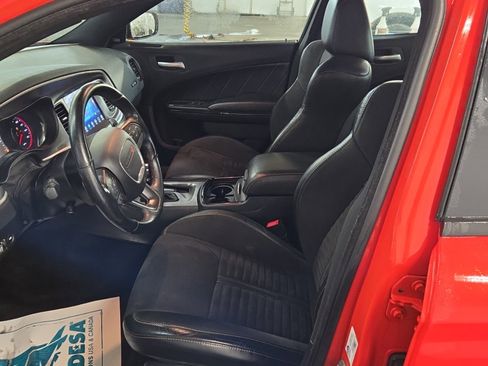 Used 2017 Dodge Charger R/T image 6