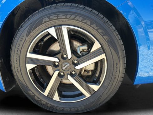 Used 2024 Nissan Sentra SV w/ All-Weather Package FWD image 35
