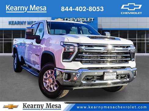 New 2026 Chevrolet Silverado 3500 LTZ w/ LTZ Premium Package image 1