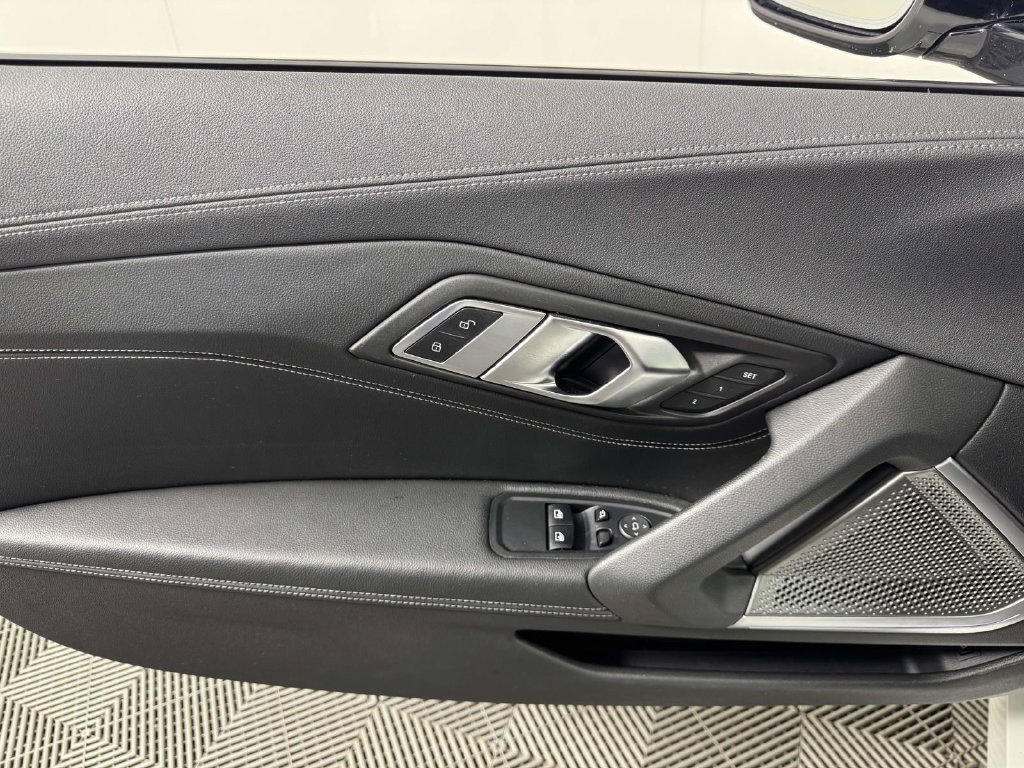 Used 2019 BMW Z4 sDrive30i w/ M Sport Package RWD image 16