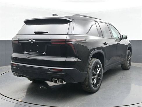 New 2026 Chevrolet Traverse LT image 14