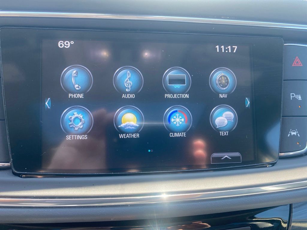 Used 2018 Buick Enclave Premium w/ Experience Buick Package AWD/4WD image 10