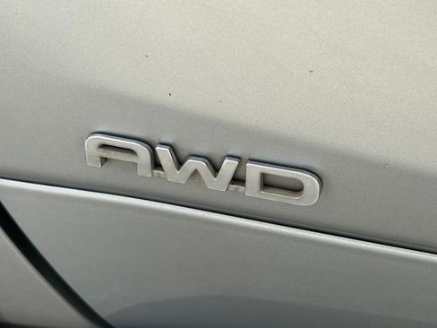 Used 2021 Toyota Highlander Limited AWD/4WD image 18
