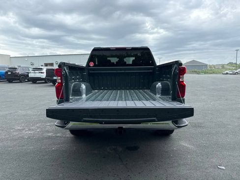 Used 2026 Chevrolet Silverado 1500 LT AWD/4WD image 12