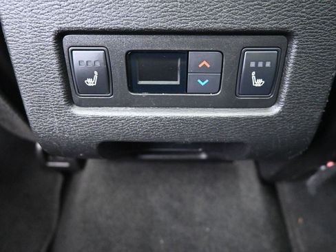 Used 2022 Mitsubishi Outlander SEL image 24