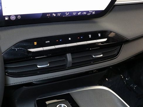 New 2025 Buick Enclave Sport Touring image 23