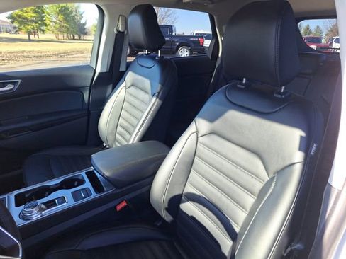 Certified 2023 Ford Edge SEL w/ Convenience Package AWD/4WD image 10