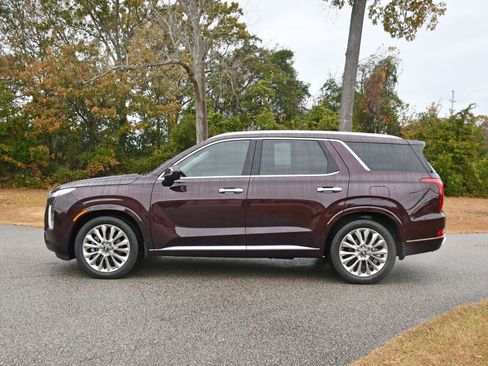 Used 2020 Hyundai Palisade Limited image 2