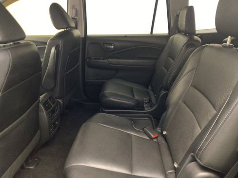 Used 2017 Honda Pilot Elite image 18