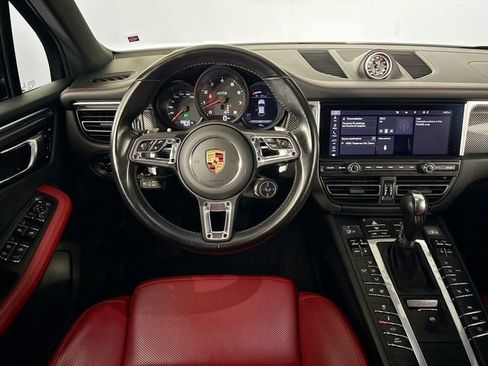 Used 2020 Porsche Macan GTS image 26