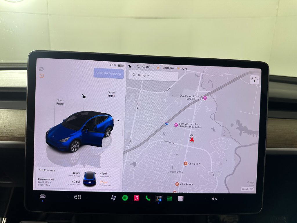 Used 2023 Tesla Model Y Long Range AWD/4WD image 29