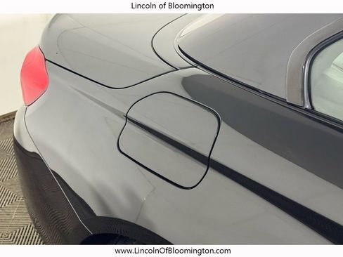 Used 2015 BMW M4 Convertible image 14