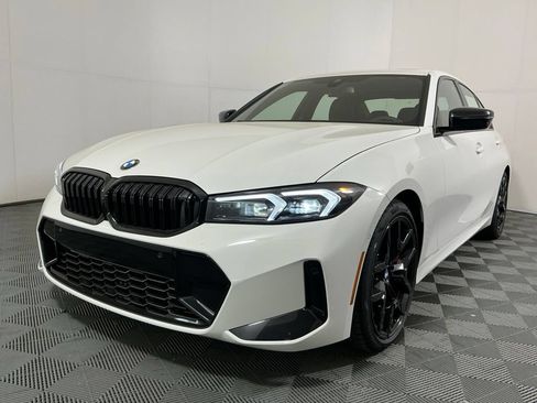 New 2026 BMW 330i Sedan w/ M Sport Package RWD image 2