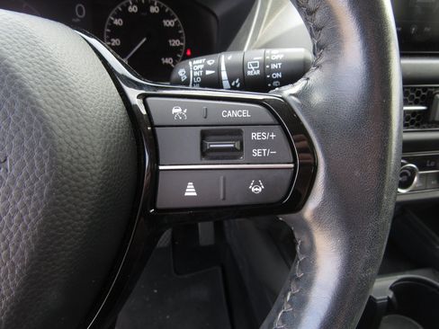 Used 2023 Honda HR-V EX-L image 26