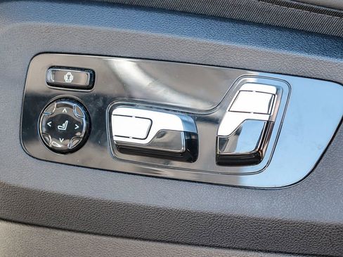 Used 2025 BMW X5 xDrive50e image 22