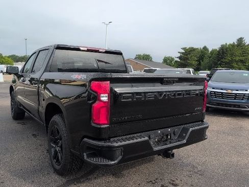 Used 2024 Chevrolet Silverado 1500 RST w/ LPO, Liner Protection Package AWD/4WD image 5