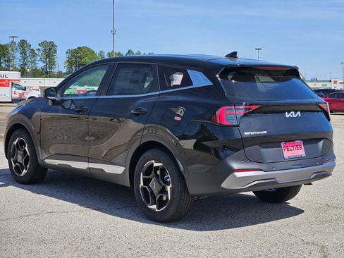 New 2026 Kia Sportage EX image 3