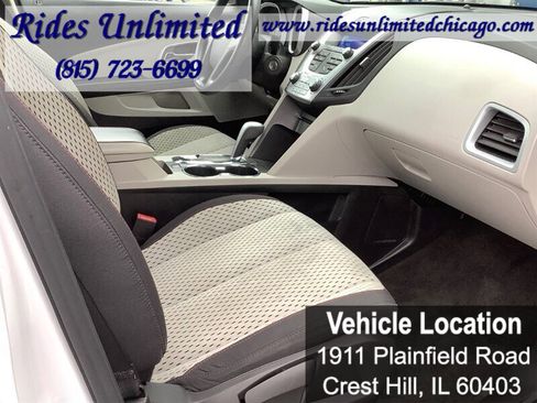 Used 2010 Chevrolet Equinox LS image 25