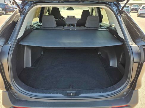 Certified 2020 Toyota RAV4 LE w/ Carpet Mat Package AWD/4WD image 14