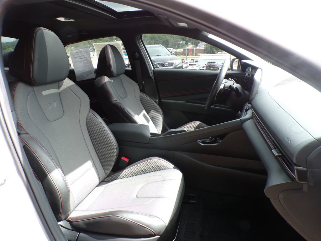 Certified 2026 Hyundai Elantra N Line FWD image 15