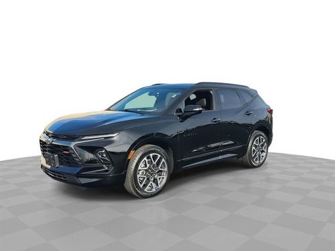 Certified 2025 Chevrolet Blazer RS image 4