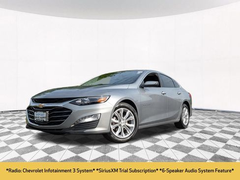 Used 2025 Chevrolet Malibu LT FWD image 2