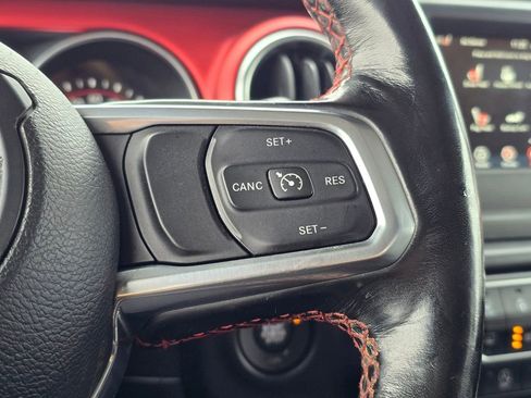 Used 2021 Jeep Gladiator Rubicon w/ Dual Top Group image 33