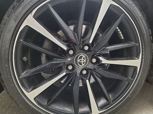 Used 2018 Toyota Camry XSE w/ Protection Package (Q2) image 31