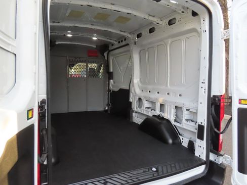 Used 2019 Ford Transit 250 148 Medium Roof image 16