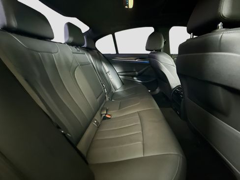 Used 2023 BMW 530e w/ M Sport Package RWD image 27