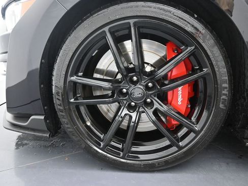 Used 2022 Ford Mustang Shelby GT500 w/ Technology Package RWD image 44