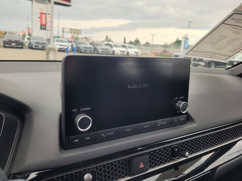 Used 2024 Honda Civic Sport image 18