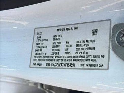 Used 2022 Tesla Model 3 RWD image 10