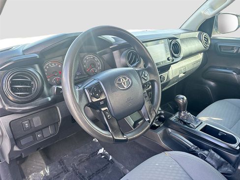 Used 2020 Toyota Tacoma SR image 10