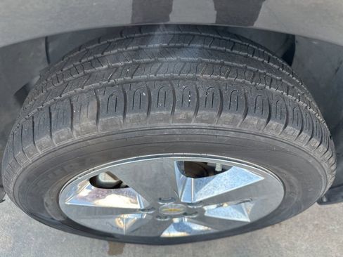 Used 2012 Chevrolet Equinox LT image 32