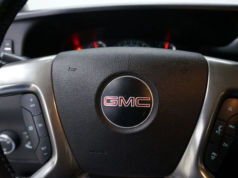 Used 2019 GMC Savana 2500 Extended Van 3D w/ Driver Convenience Package image 18