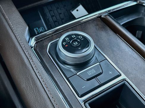 Used 2023 Ford Expedition King Ranch RWD image 17
