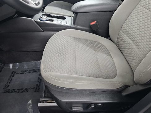 Used 2020 Ford Escape SE FWD image 15