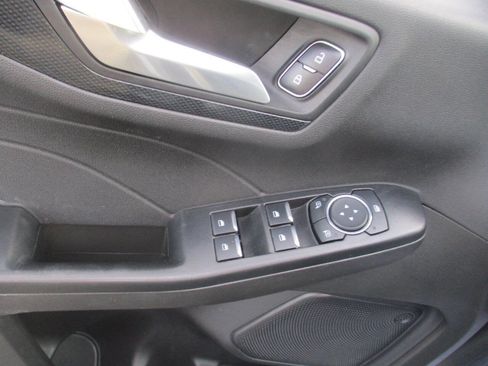 Used 2024 Ford Escape ST-Line FWD image 15