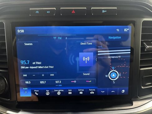 Used 2021 Ford F150 Lariat w/ Equipment Group 502A High AWD/4WD image 4