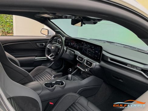 Used 2025 Ford Mustang GT Premium w/ GT Performance Package RWD image 26