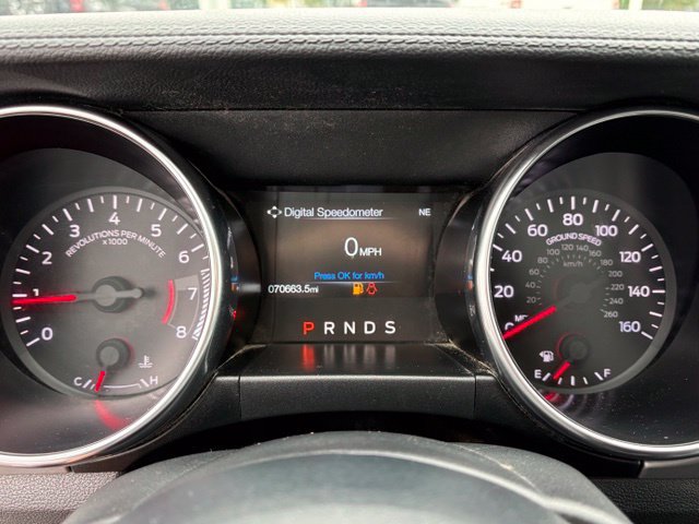 Used 2020 Ford Mustang Premium RWD image 15