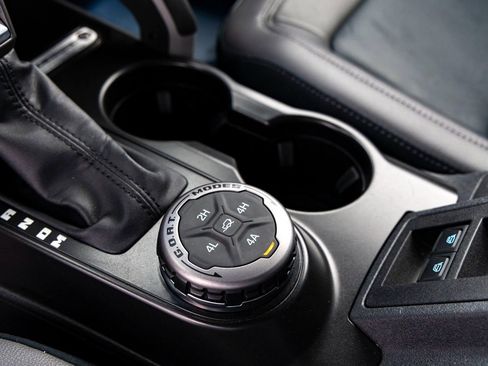 Used 2022 Ford Bronco Outer Banks w/ Sasquatch Package image 25