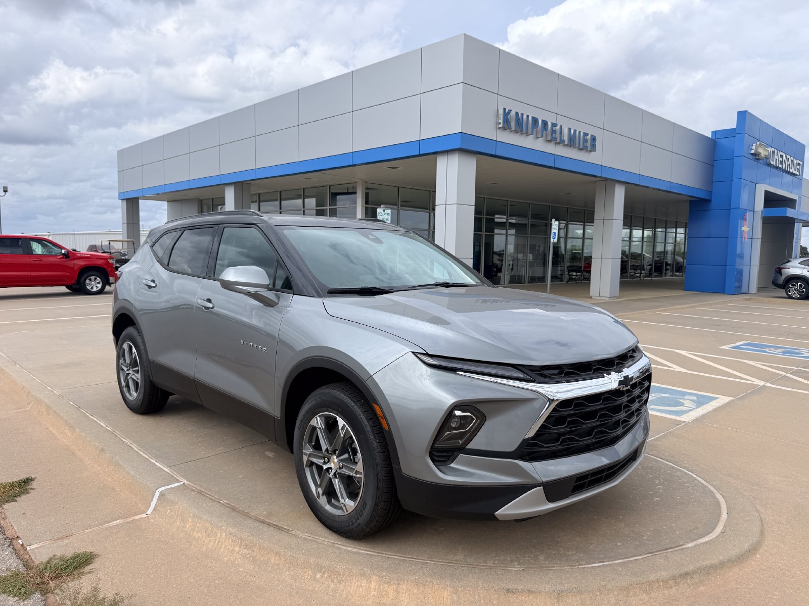 New 2026 Chevrolet Blazer LT w/ Convenience Package FWD image 5